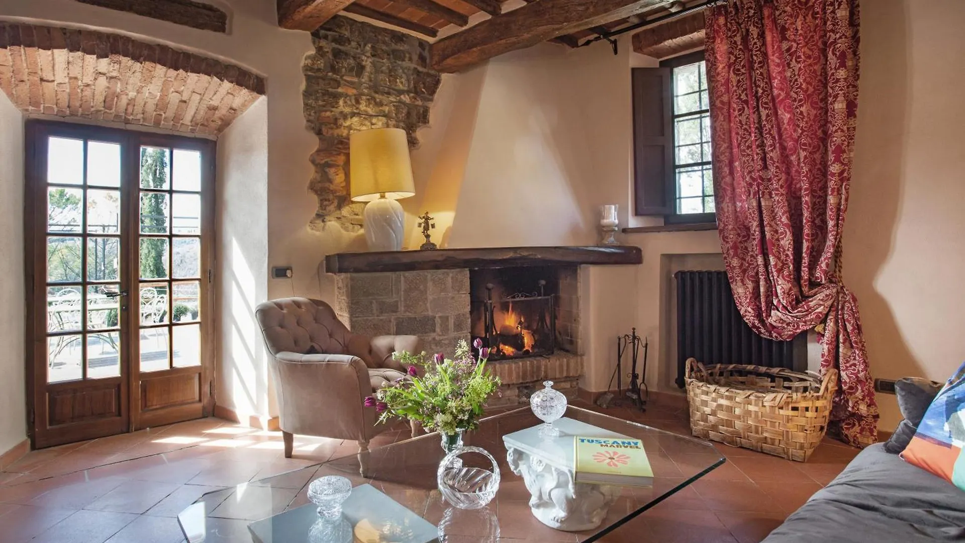Castello Di Tornano Wine Relais Hotel Gaiole in Chianti